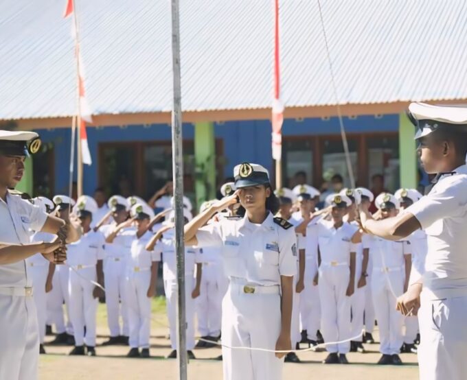 Taruna SMK Pelayaran Yapen Rays Maumere Magang Persiapan ke Jepang di MMC Lombok